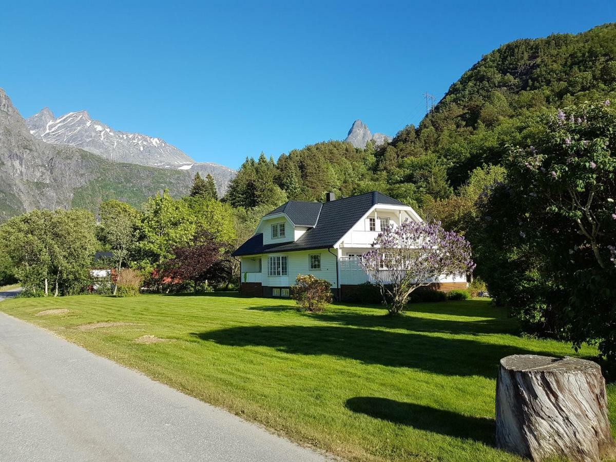 Nora Gard Lejlighed Åndalsnes Eksteriør billede